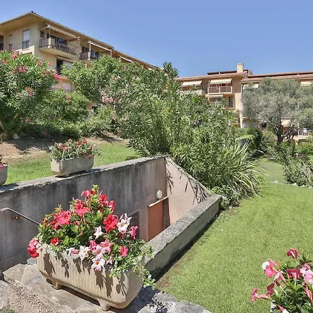 Hotel Pierre Et Résidence Amandine