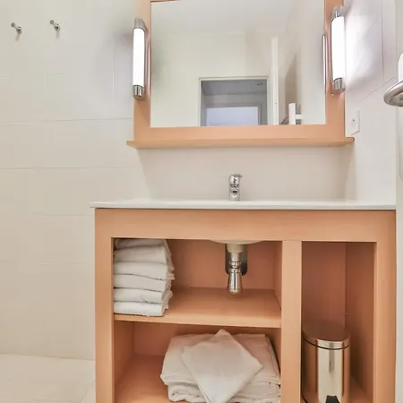 Pierre Et Résidence Amandine Hotel 3*